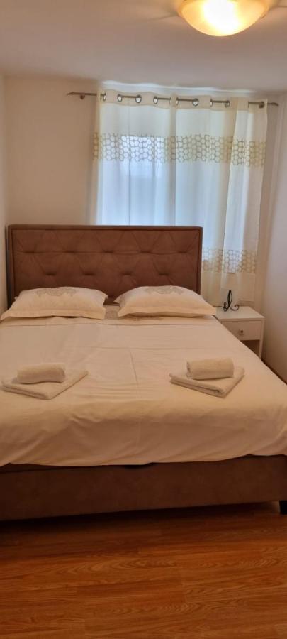 Holiday Home Zezevica - Heated Pool Šestanovac Extérieur photo