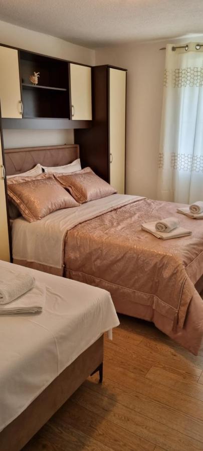 Holiday Home Zezevica - Heated Pool Šestanovac Extérieur photo